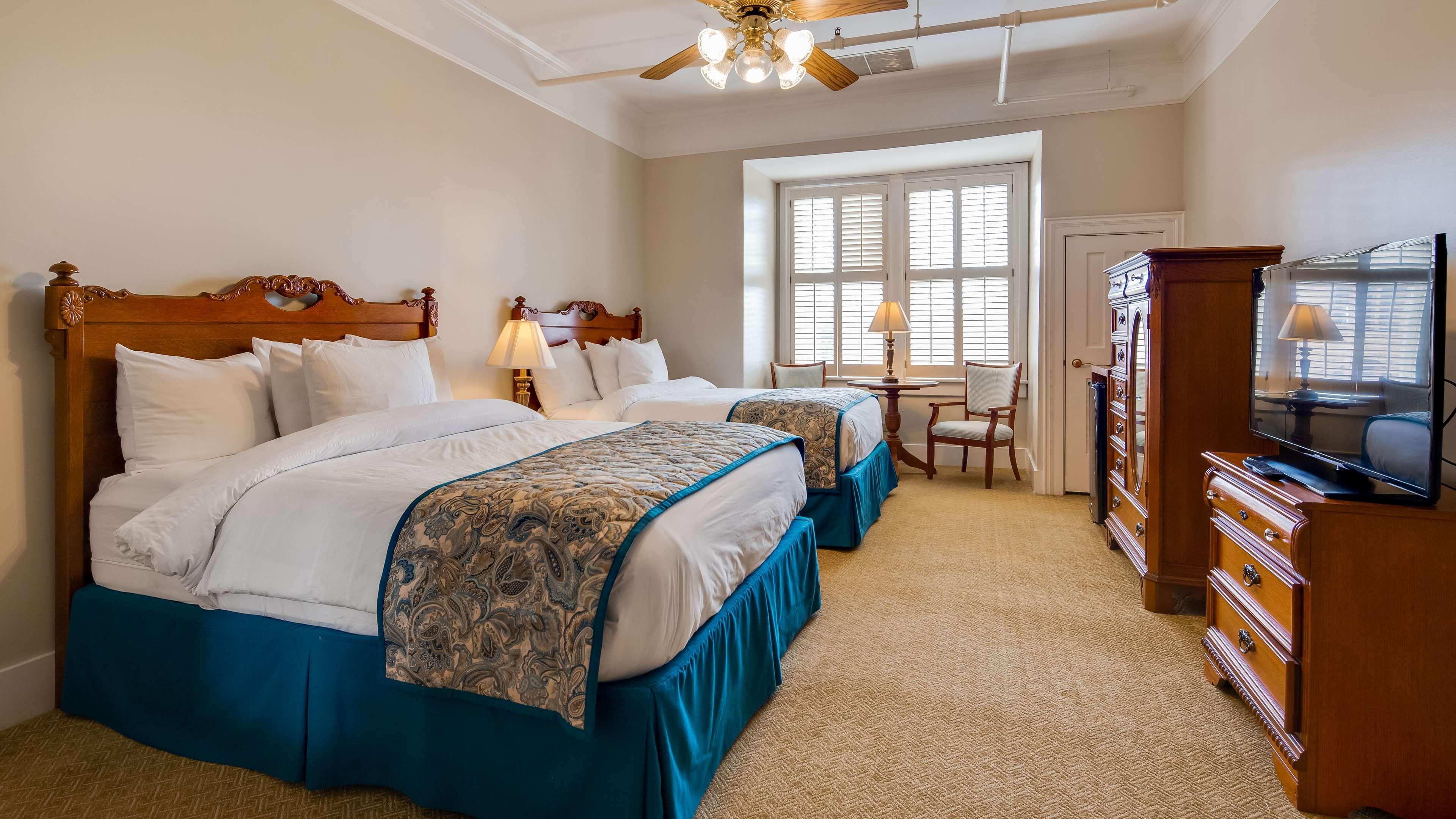 Windsor Hotel, Ascend Hotel Collection Америкус Экстерьер фото
